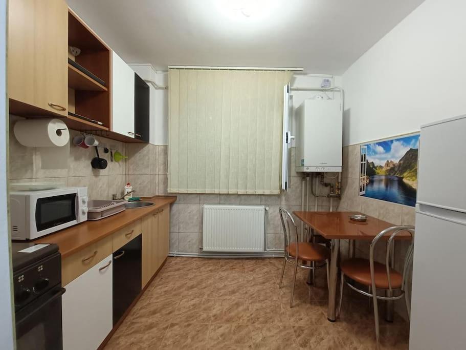Apartament Alis2011 Buzau Exterior foto